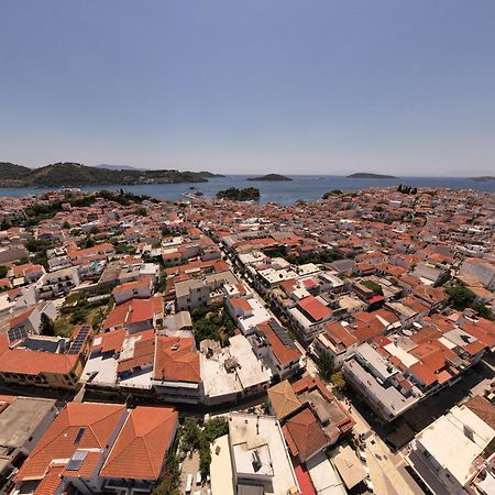 Ocean 11 Hotel Skiathos Town Exterior photo